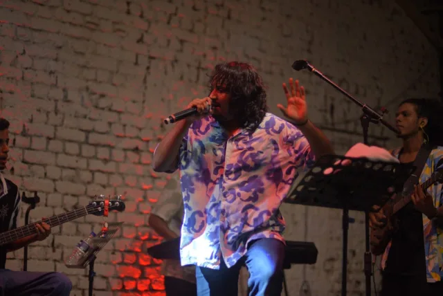 The Kemosabes live at antiSOCIAL, Mumbai