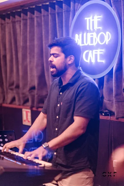 The Kemosabes live at The Bluebop Cafe, Mumbai