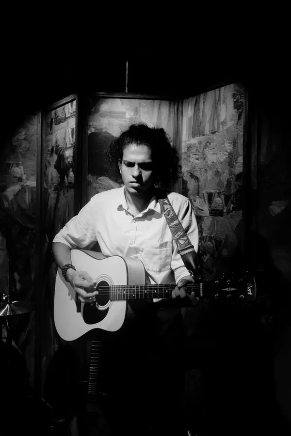 Zion D'Souza, rhythm guitar